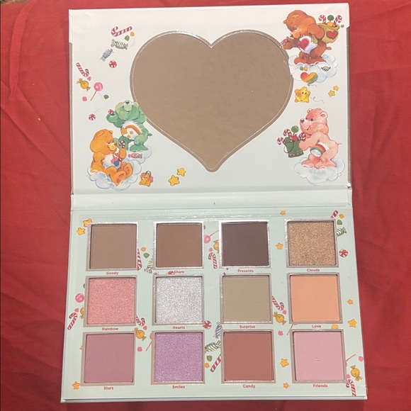 Care Bears Eyeshadow Palette - Sunny Yellow, Soft Pink, Warm Brown - Picture 2 of 2